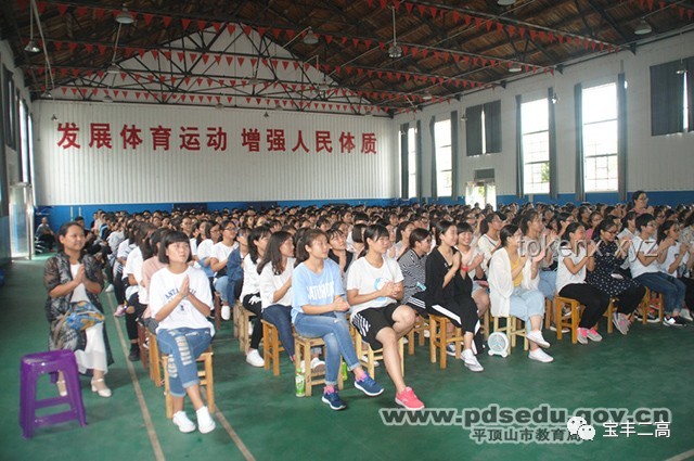 学校换掉下课铃 高三学生情感共鸣